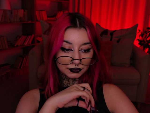 MistressMarcelline live cam on BongaCams