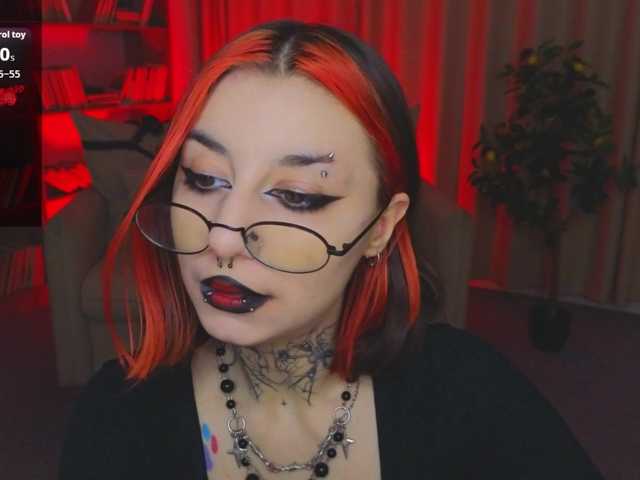 MistressMarcelline live cam on BongaCams
