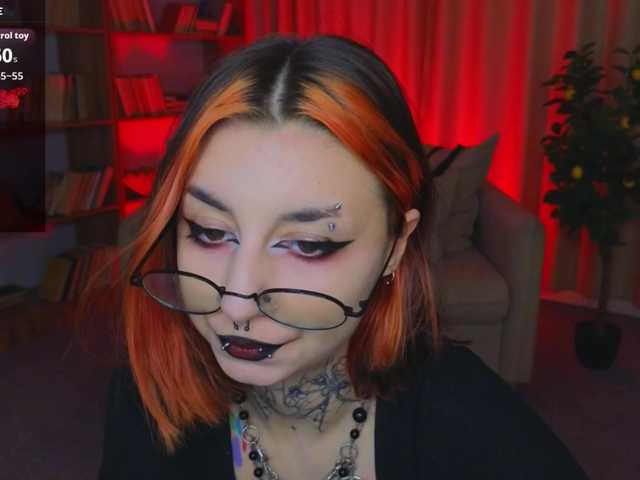 MistressMarcelline live cam on BongaCams