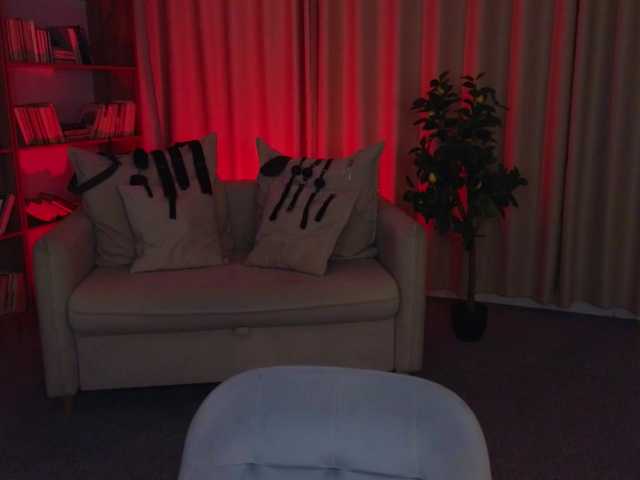 MistressMarcelline live webcam show