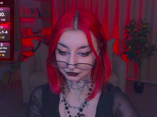 MistressMarcelline live cam on BongaCams