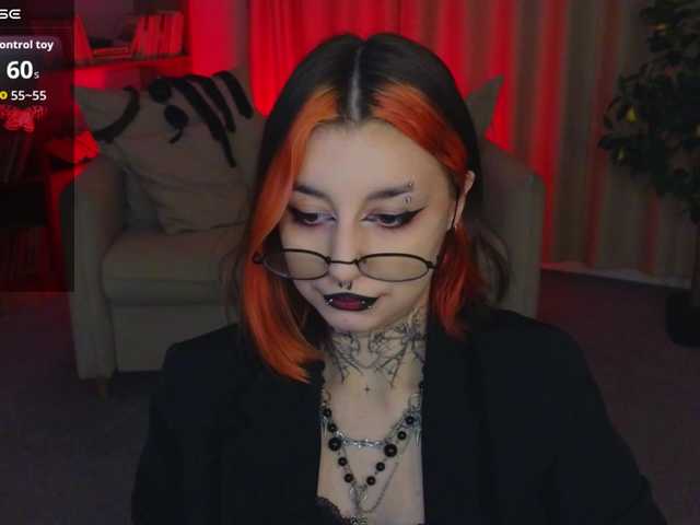 MistressMarcelline live cam