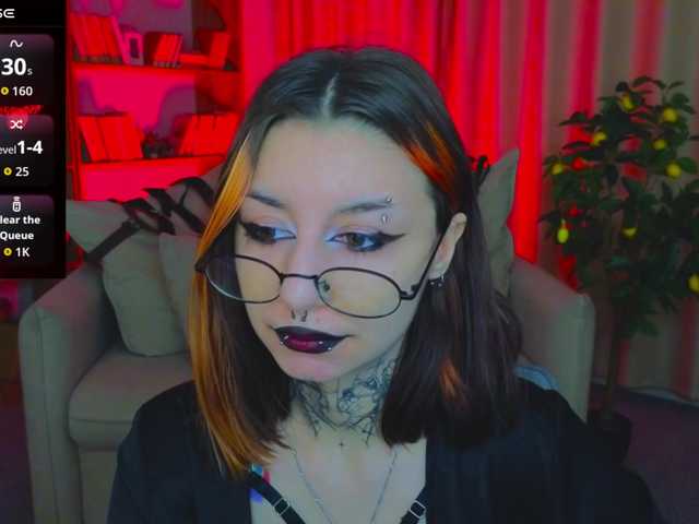 MistressMarcelline's BongaCams show and profile