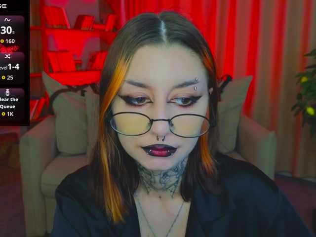 MistressMarcelline's BongaCams show and profile