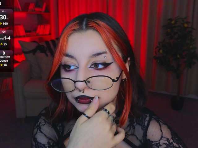 MistressMarcelline live cam on BongaCams