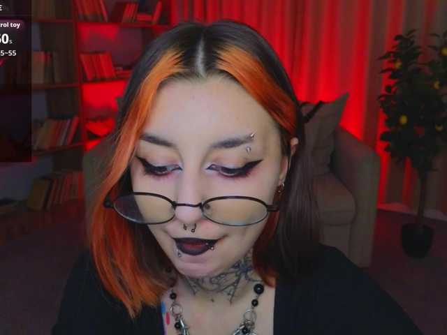 MistressMarcelline live cam on BongaCams