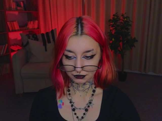 MistressMarcelline live cam on BongaCams