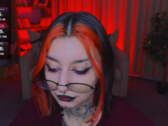 MistressMarcelline live cam on BongaCams