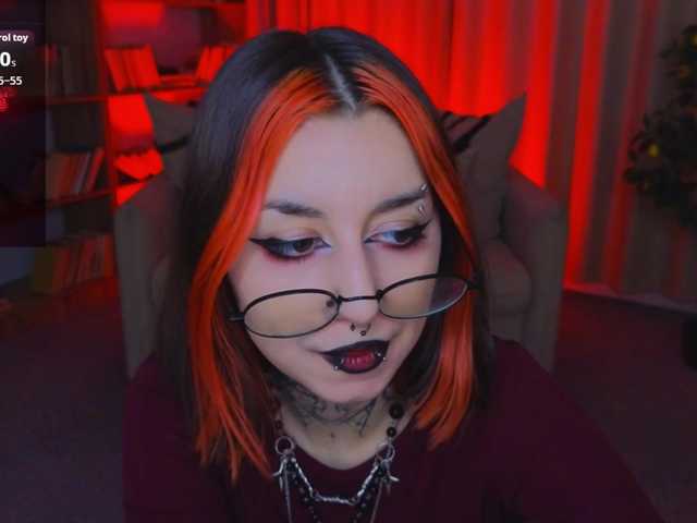 MistressMarcelline live cam on BongaCams