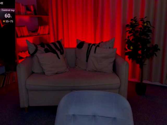 mistressmarcelline live sex