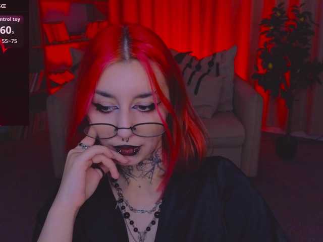 MistressMarcelline live cam on BongaCams