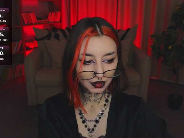 MistressMarcelline live cam on BongaCams