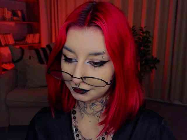 MistressMarcelline MistressMarcelline