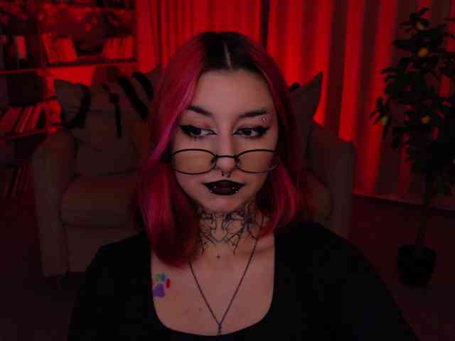 MistressMarcelline webcam