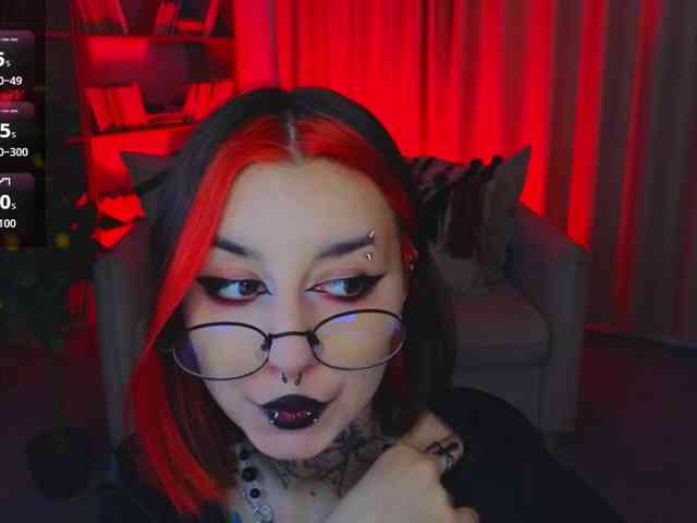 MistressMarcelline webcam