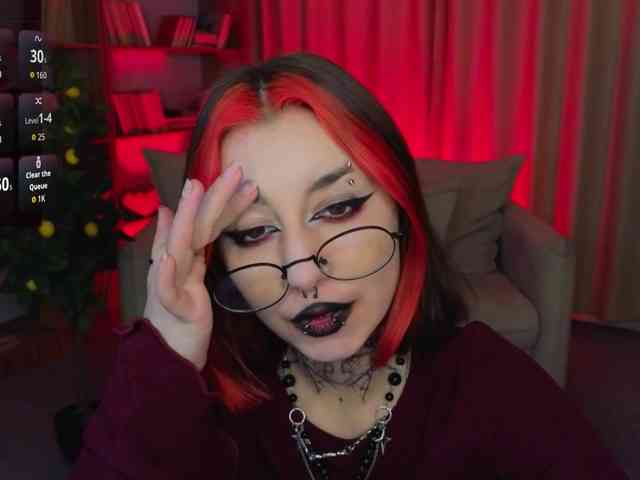 MistressMarcelline webcam