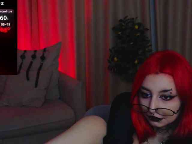 MistressMarcelline webcam