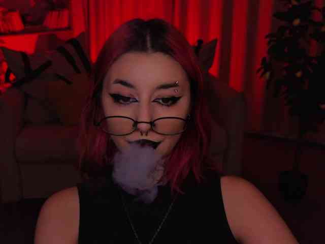MistressMarcelline webcam