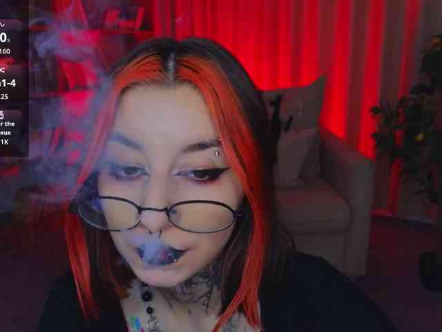 MistressMarcelline webcam