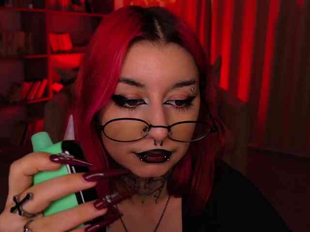 Модель: MistressMarcelline