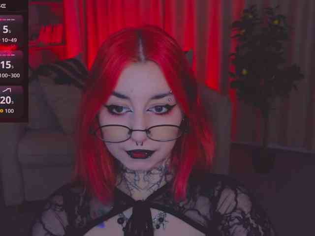 MistressMarcelline webcam