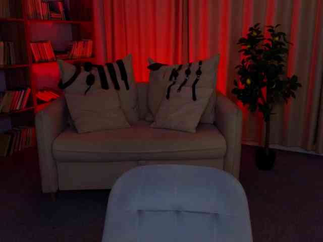 MistressMarcelline webcam