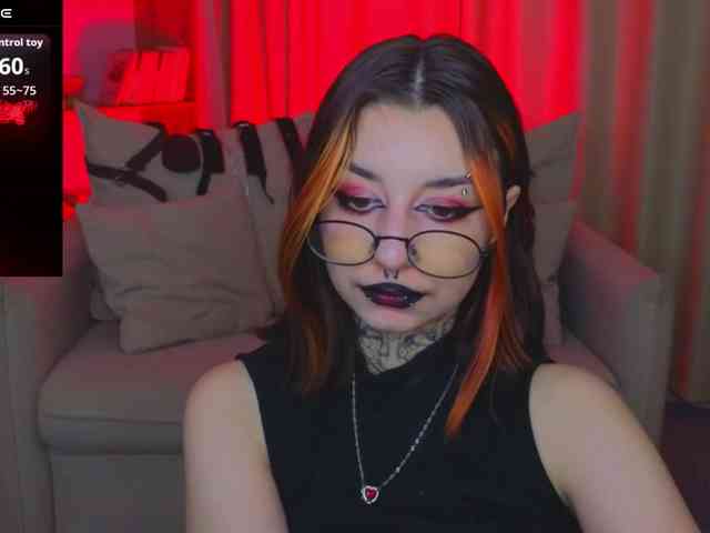 MistressMarcelline webcam