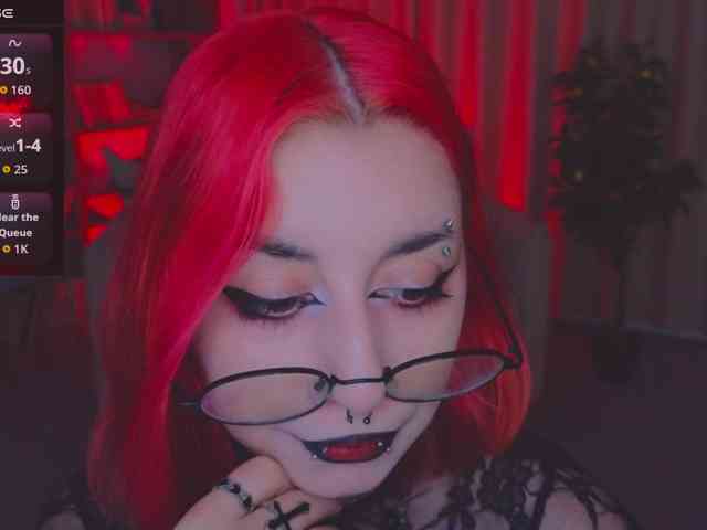 Modèle: MistressMarcelline
