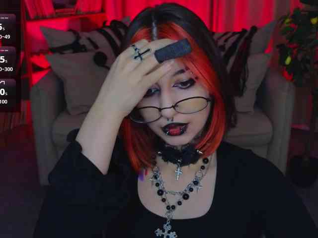 MistressMarcelline webcam
