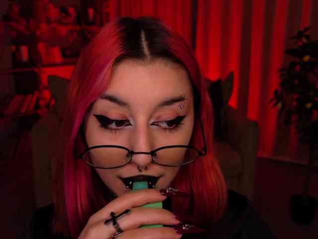 MistressMarcelline MistressMarcelline