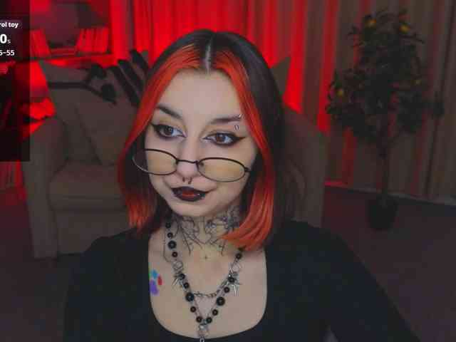 MistressMarcelline webcam