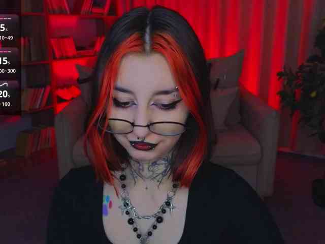 MistressMarcelline webcam