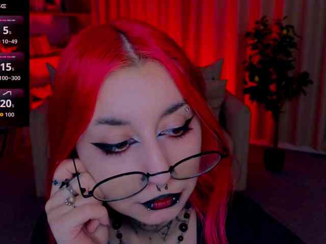 Model: MistressMarcelline