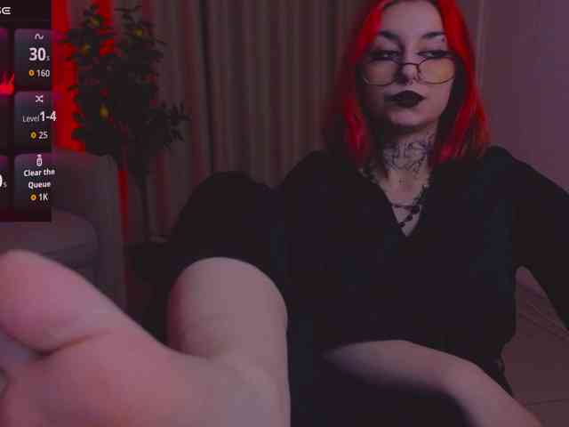 MistressMarcelline webcam