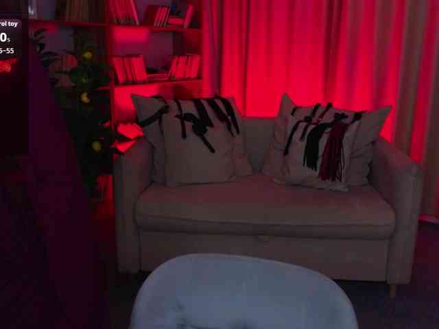 MistressMarcelline webcam
