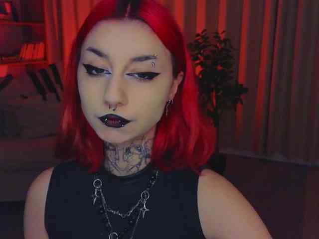 MistressMarcelline webcam