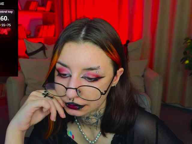 MistressMarcelline webcam