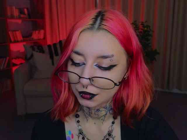 mistressmarcelline's live room