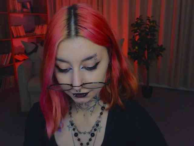 MistressMarcelli... Live Webcam on BongaCams