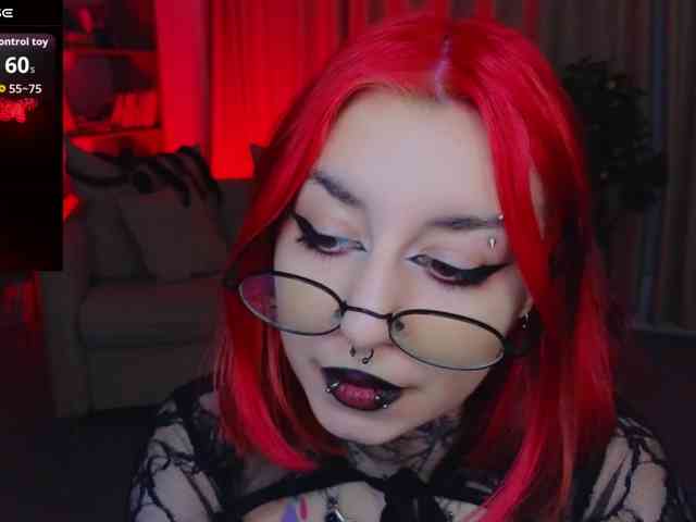 MistressMarcelline webcam