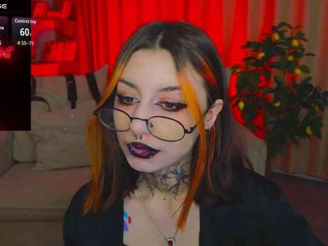 MistressMarcelline webcam