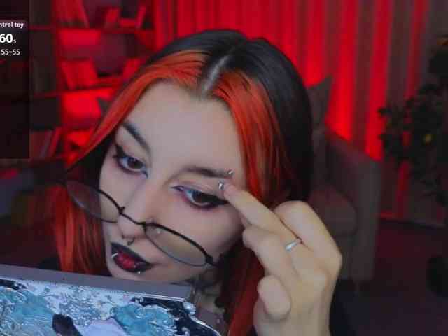 MistressMarcelline webcam