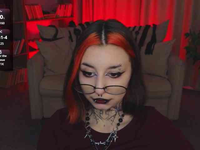 MistressMarcelline webcam