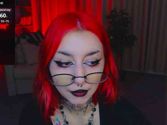 MistressMarcelline webcam
