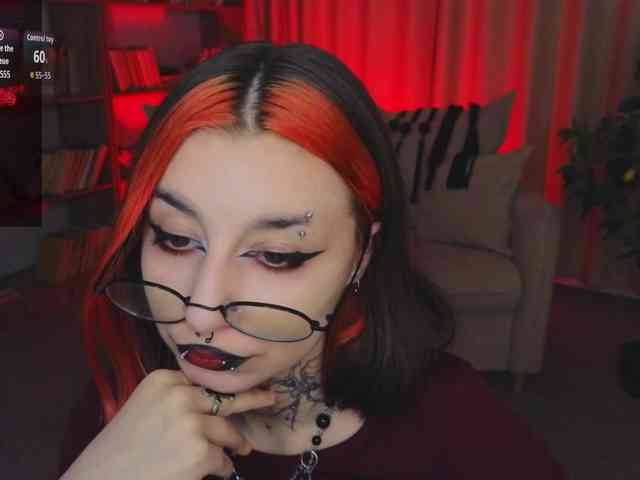 MistressMarcelline webcam