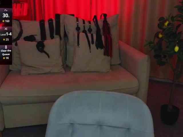 MistressMarcelline webcam