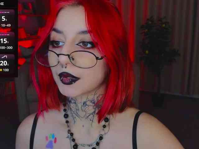 MistressMarcelline webcam