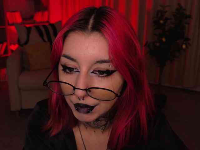 MistressMarcelline - Girl 