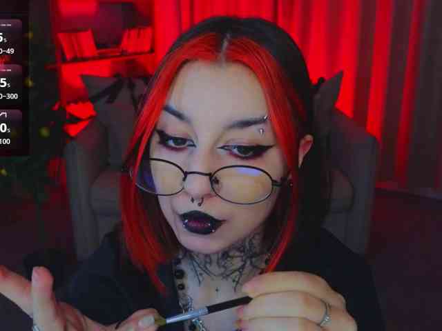 MistressMarcelline webcam
