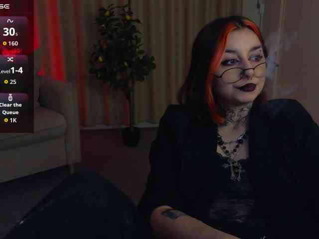 MistressMarcelline webcam